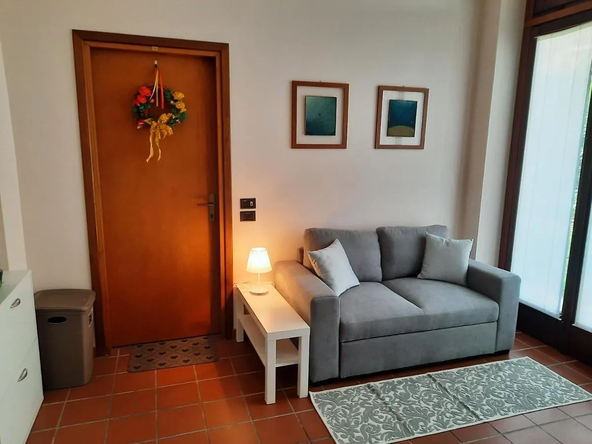 Monolocale In Villa Con Giardino Vicino Al Centro Verona
